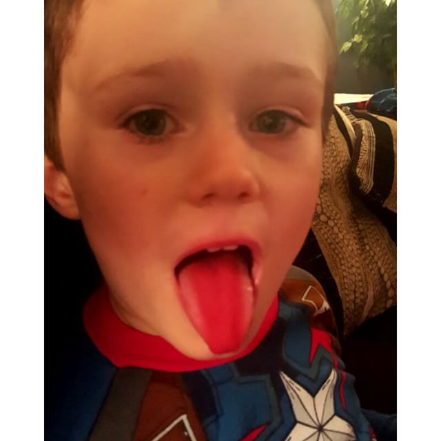 😛